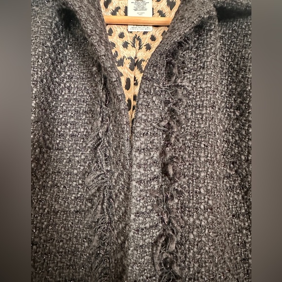 Allen B. By Allen Schwartz Black Tweed Fitted Blazer with Frayed Hem and Sleeves - Picture 4 of 12